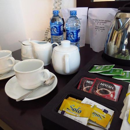Bed and Breakfast Chapelton House Colombo Exterior foto