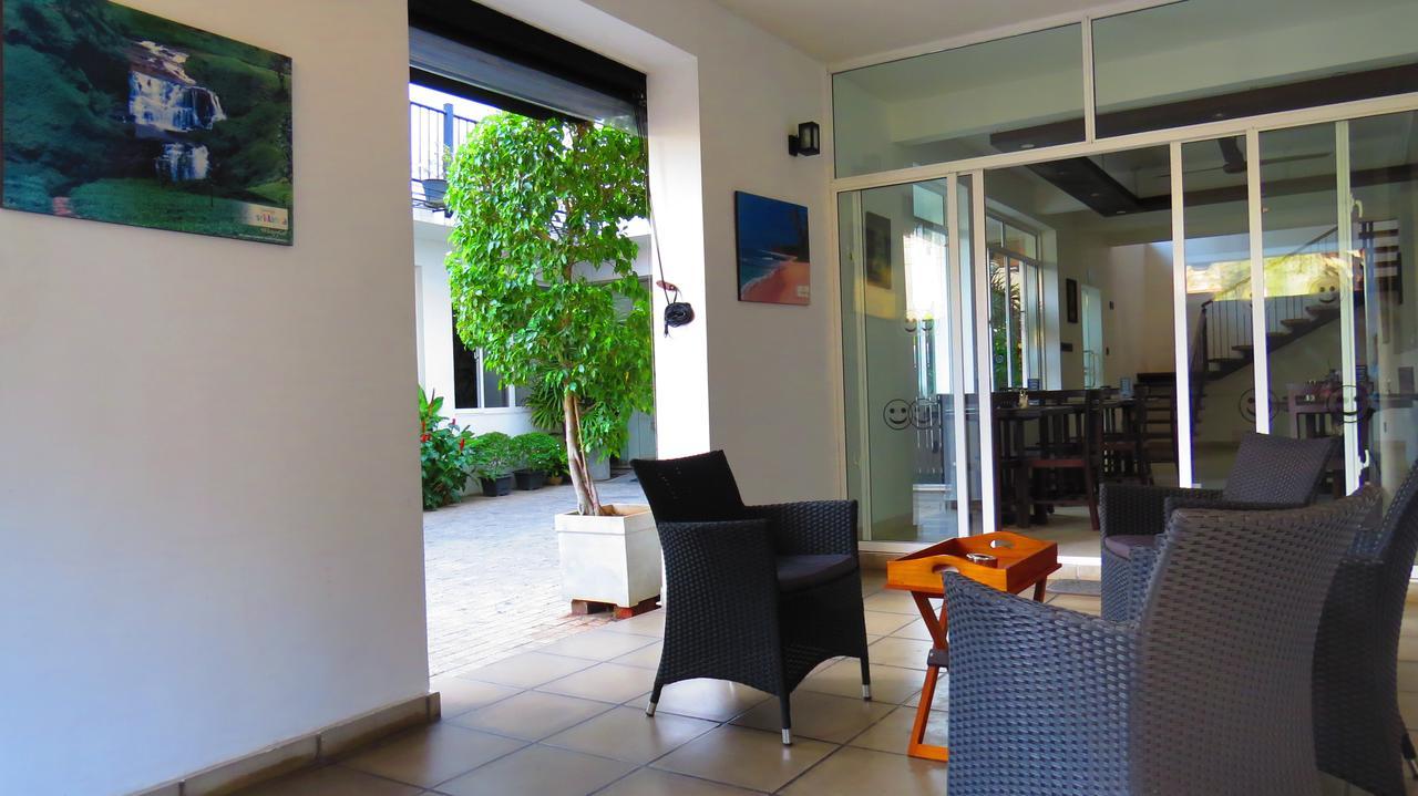 Bed and Breakfast Chapelton House Colombo Exterior foto