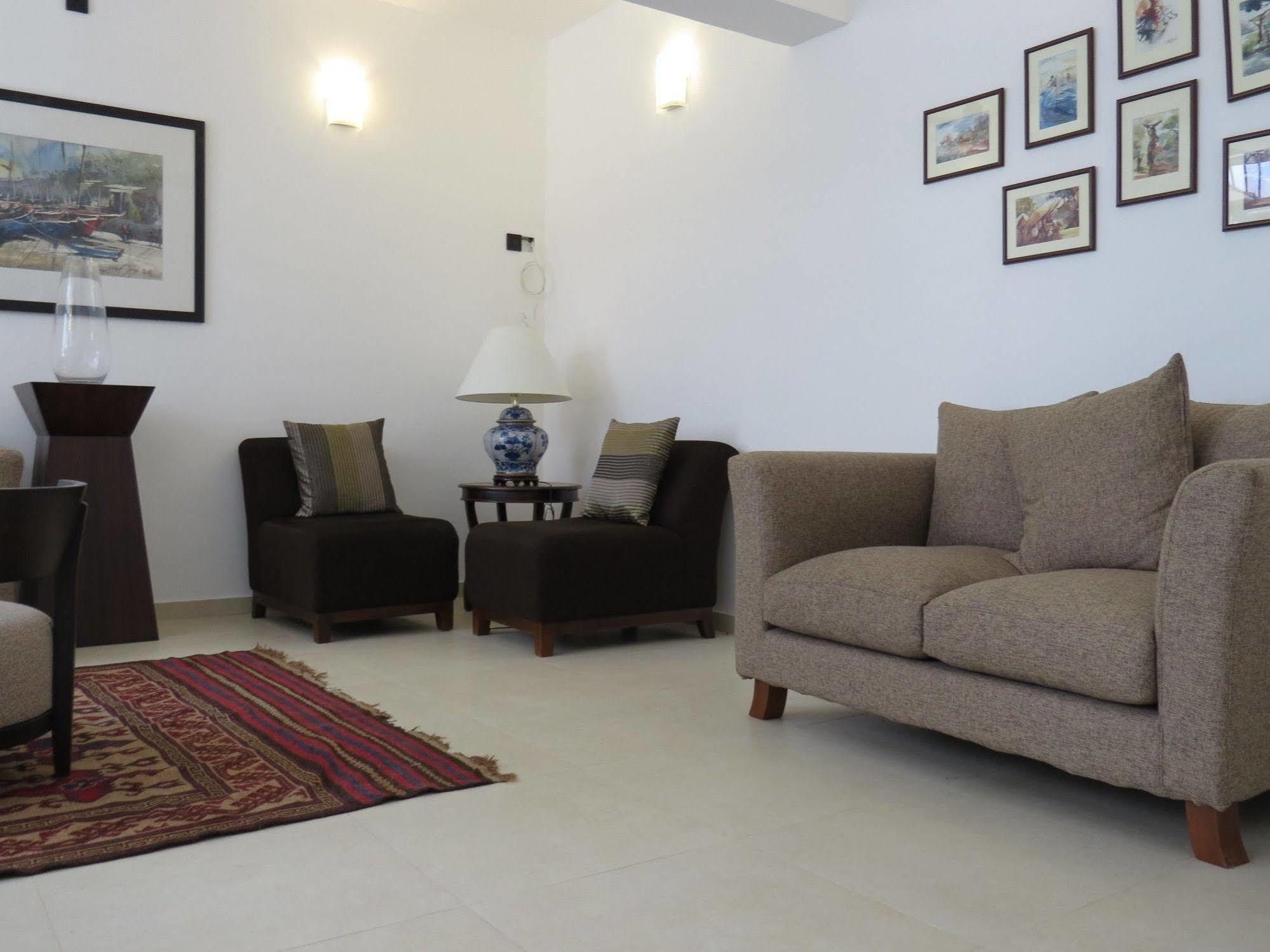 Bed and Breakfast Chapelton House Colombo Exterior foto